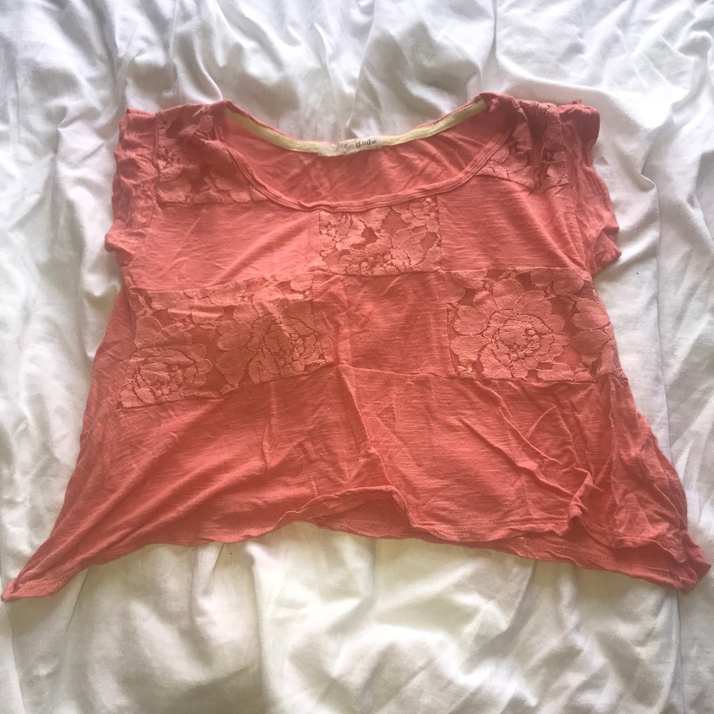 Crop T-shirt